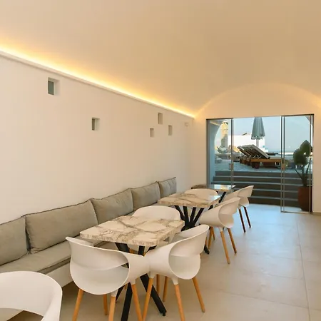 Hotel Yperia Aegiali