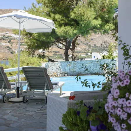 Hotel Yperia Aegiali