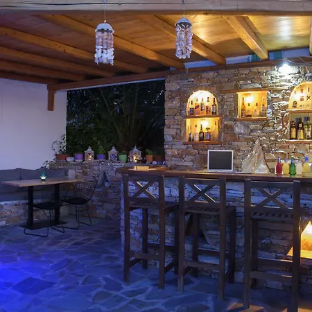 Hotel Yperia 3*