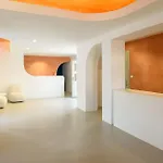 Yperia מלון 3*