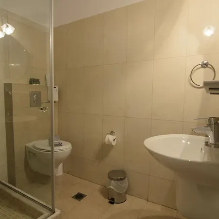 Hotel Yperia 3*