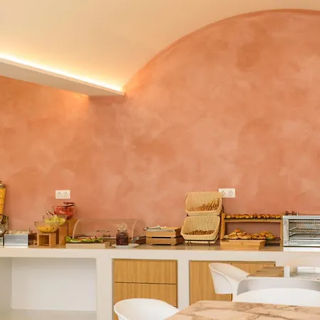 Hotel Yperia 3*