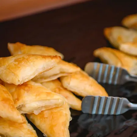 Yperia Эгиалис