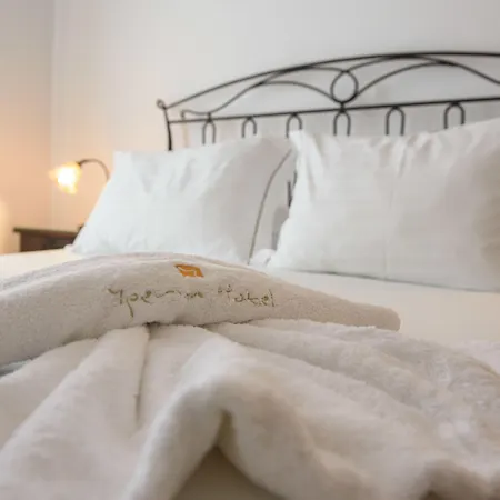 Hotel Yperia Aegiali