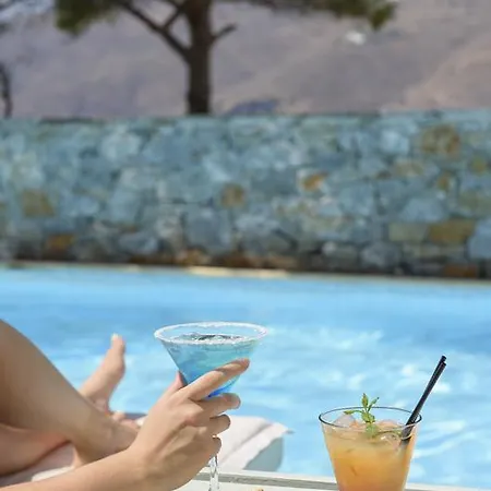 Yperia Отель 3*