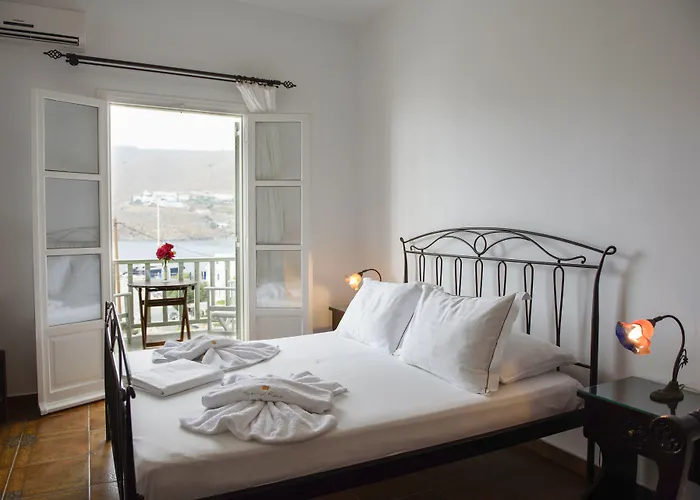 Hotel Yperia Aegiali