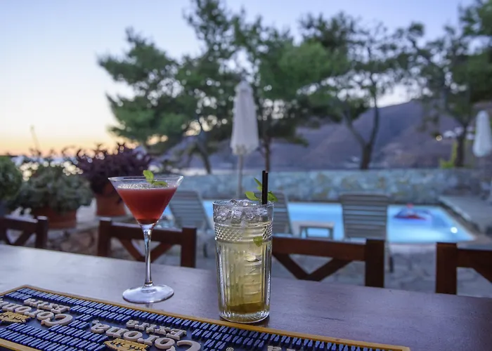 Hotel Yperia Aegiali